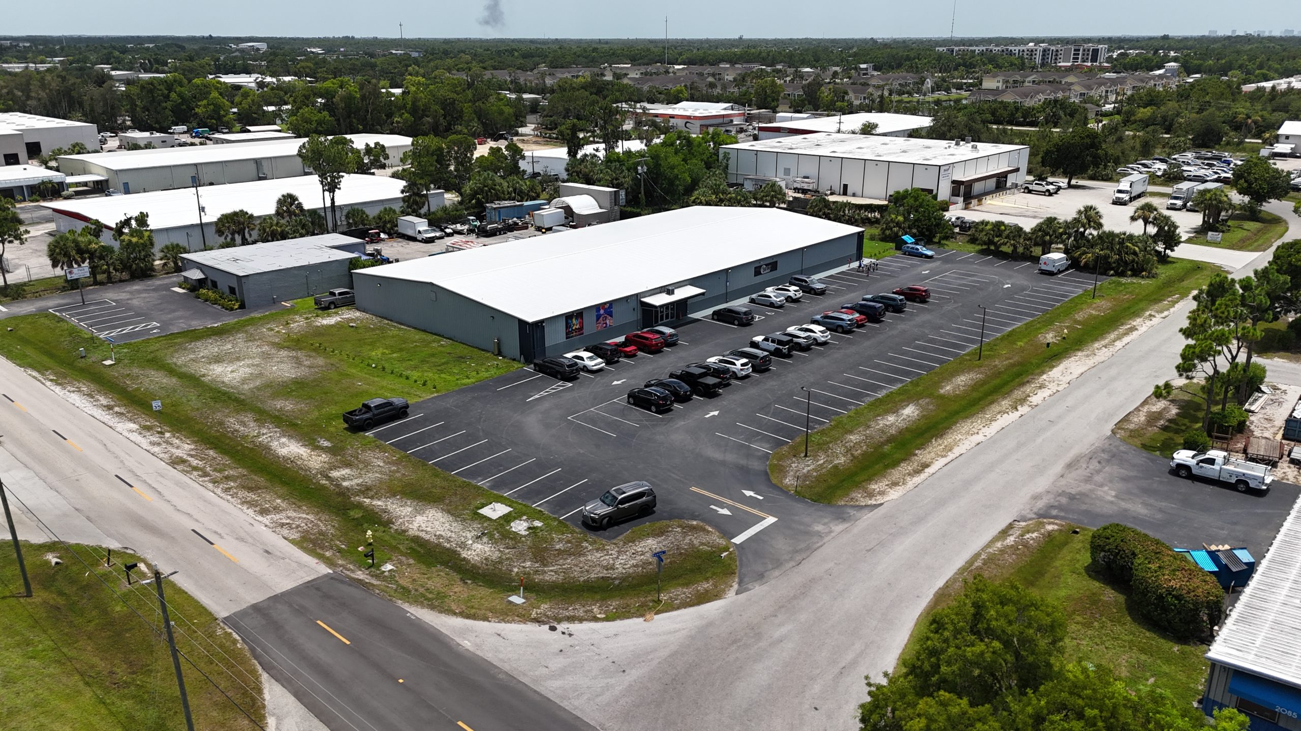 Fully Insulated Office/Warehouse with HVAC